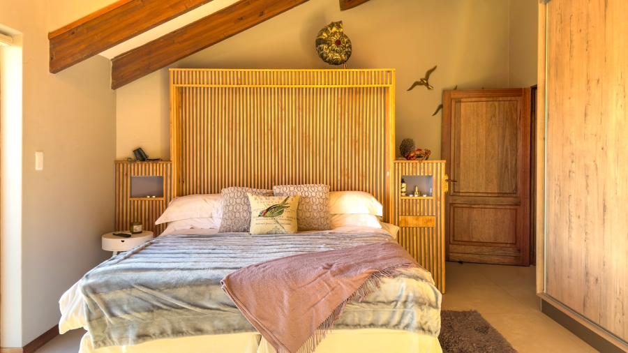 7 Bedroom Property for Sale in Moquini Coastal Estate Western Cape